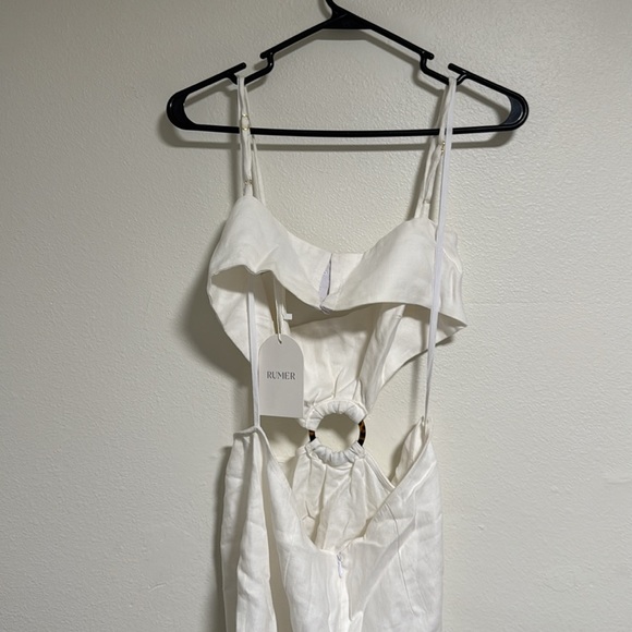 Rumer the Label Avalon Ring Maxi Linen Dress in White - Picture 8 of 10